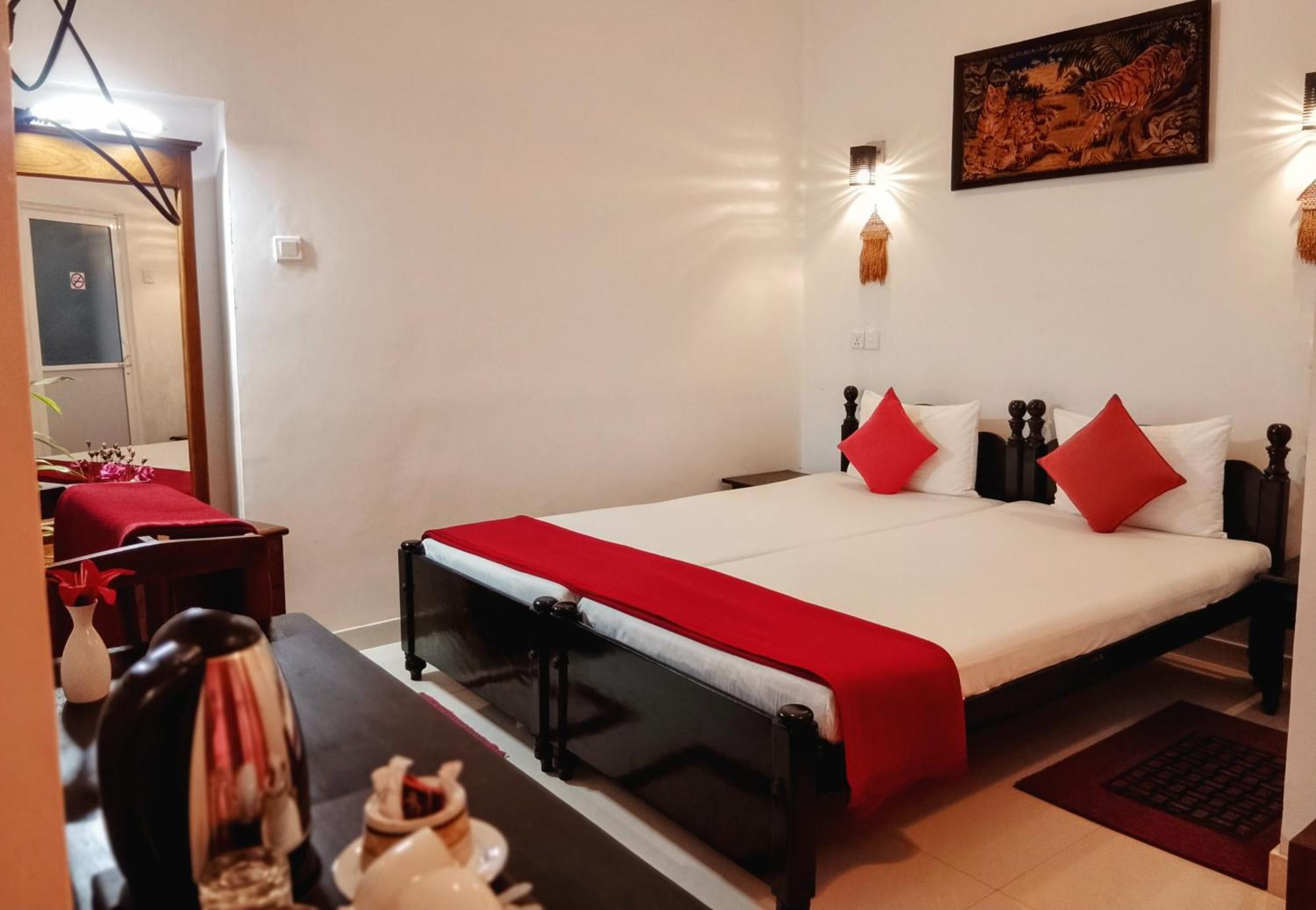 Imaaga Kandy Residence Extérieur photo