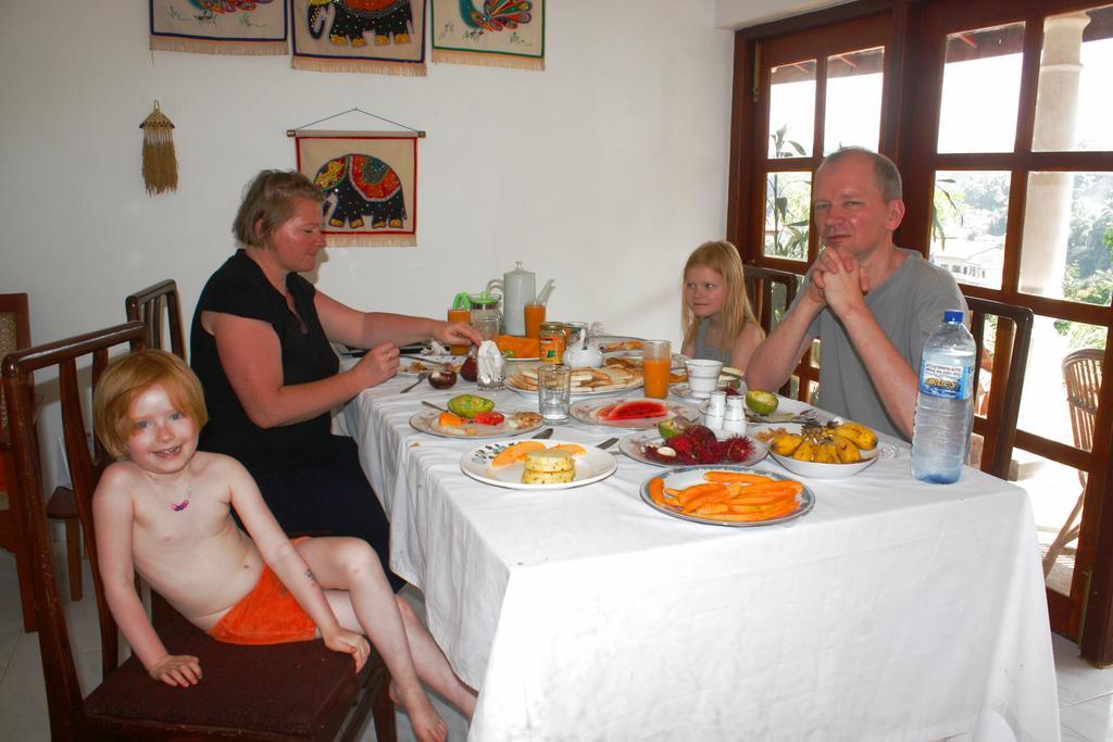 Imaaga Kandy Residence Extérieur photo